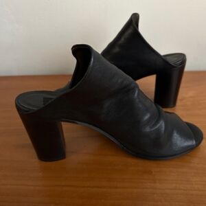 Steven By Steve Madden Black Leather Mules